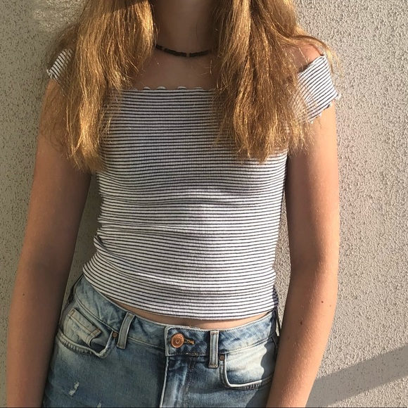 off the shoulder striped top - Picture 3 of 3